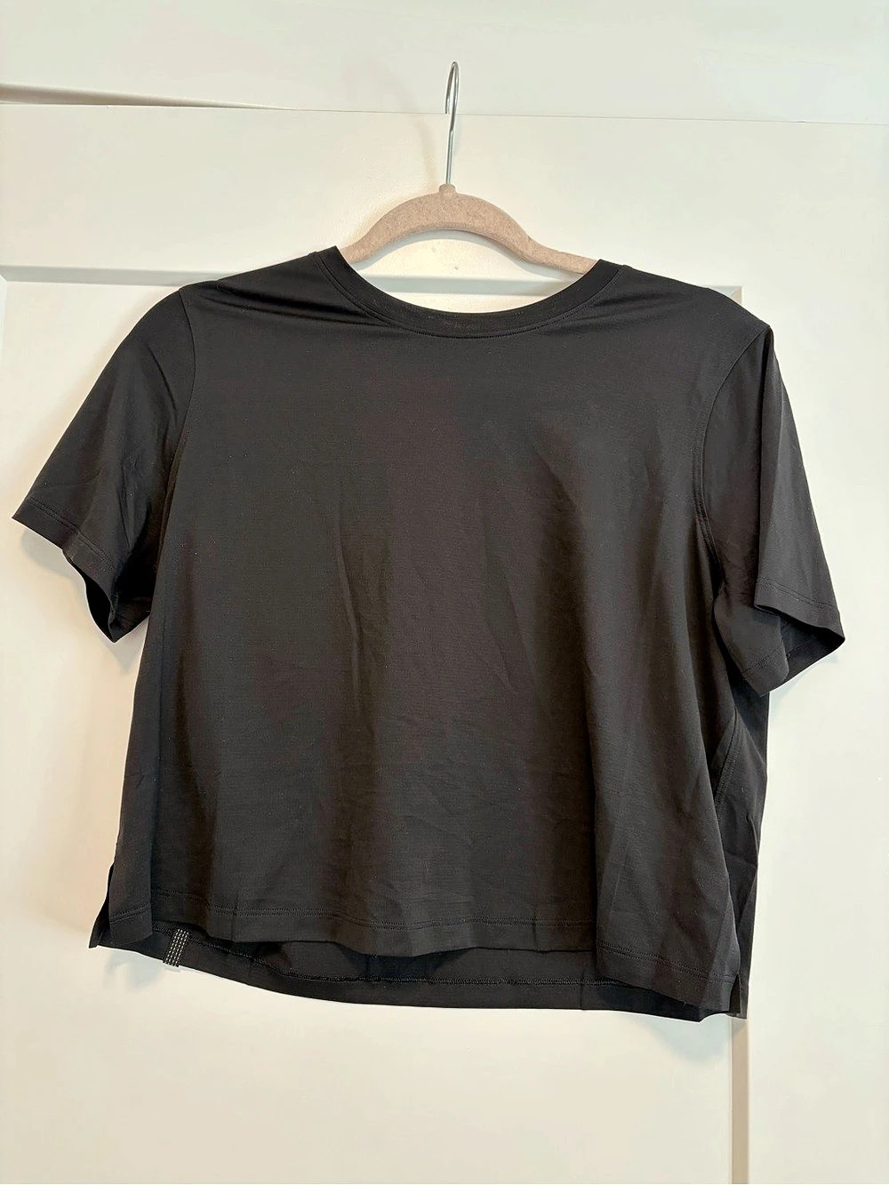 Lululemon T-Shirt Black Short Sleeve Top